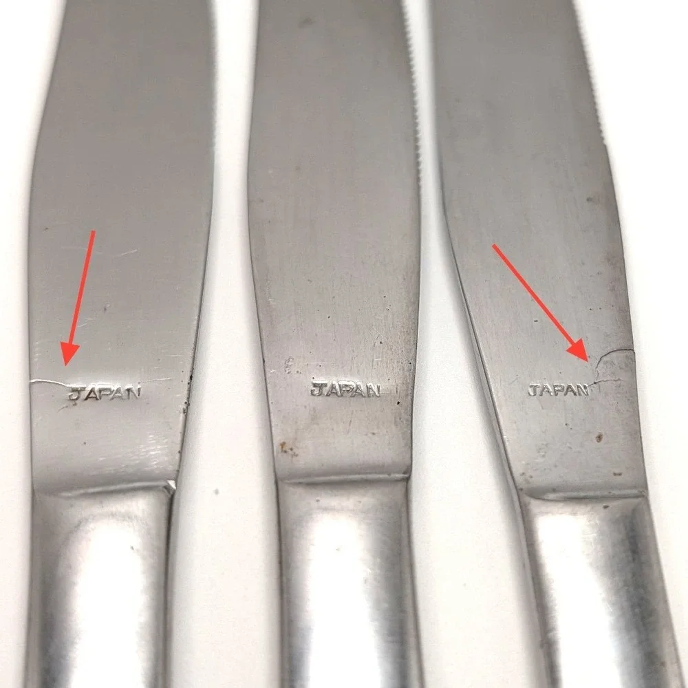 Vintage Japan Stainless Steel Starburst Wheat Dinner Knives Set of 3 8.25